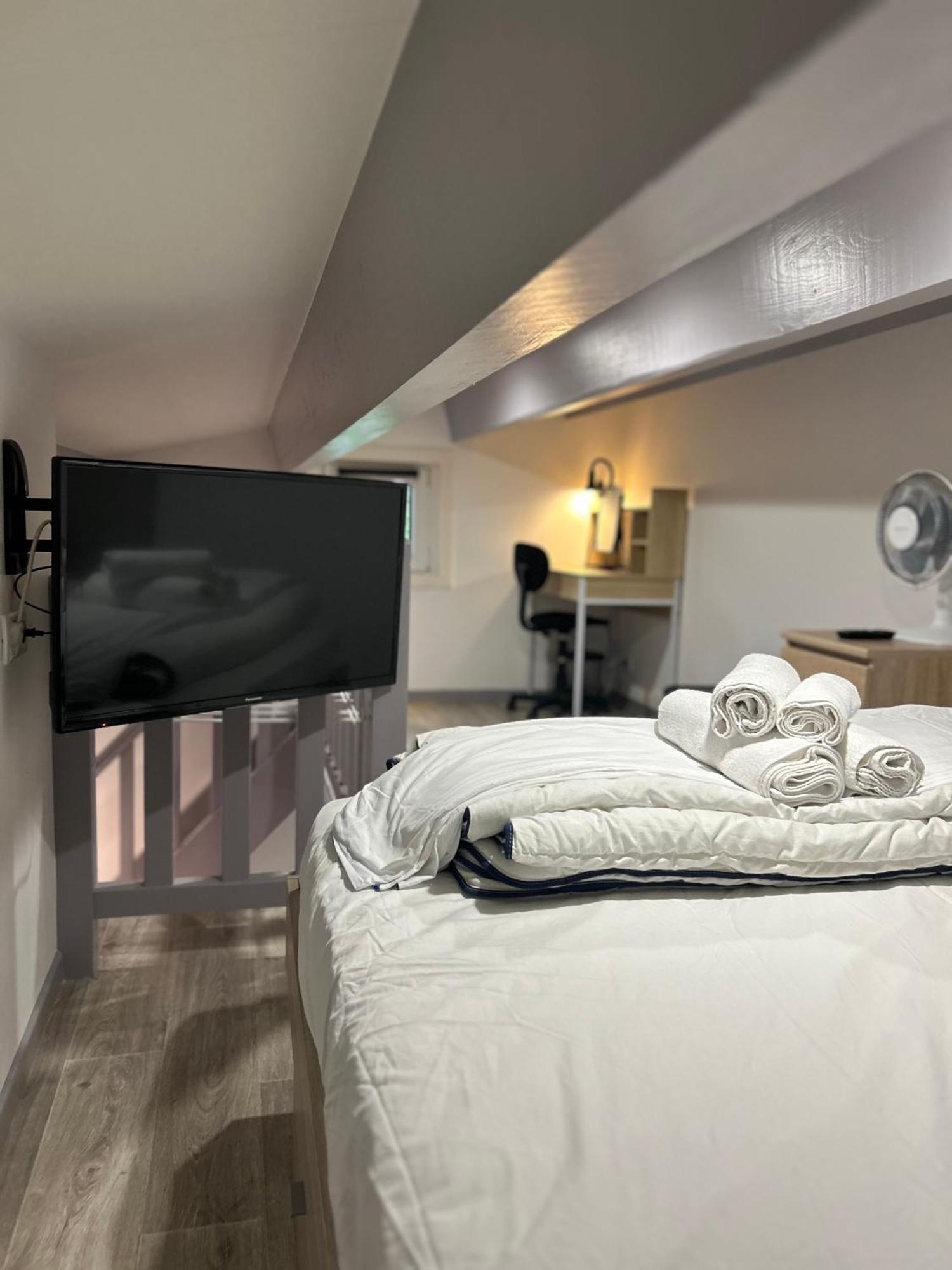 Appartement avec terrasse extérieure et parking Agde Exterior foto