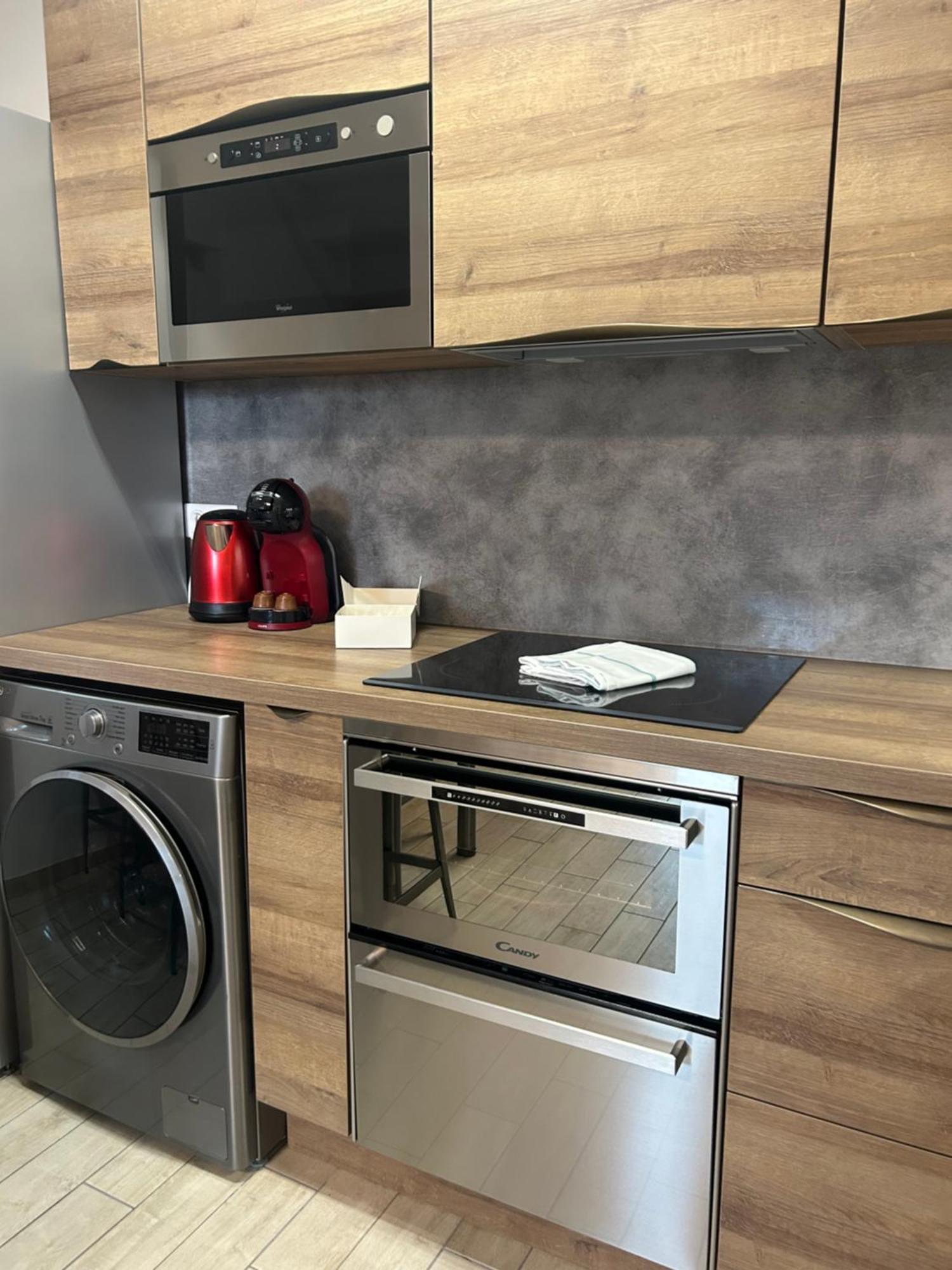 Appartement avec terrasse extérieure et parking Agde Exterior foto